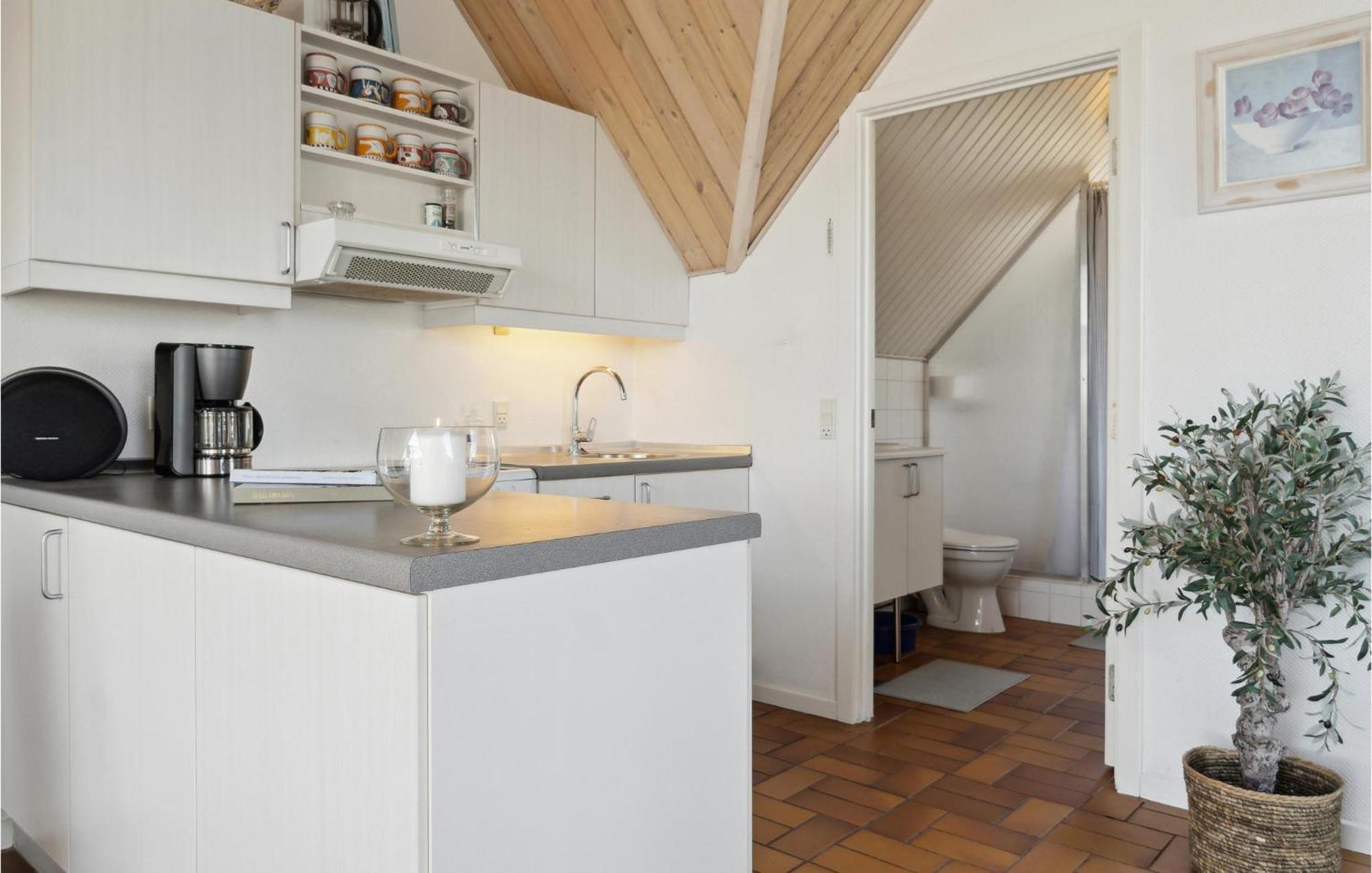 1 Bedroom Nice Apartment In Idestrup Bøtø By المظهر الخارجي الصورة